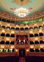 interno con loggione del teatro La Fenice